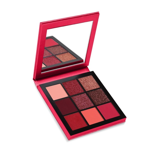 HUDA BEAUTY Other - HUDA BEAUTY Ruby Obsessions Eyeshadow Palette